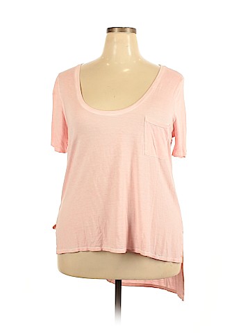 Forever 21 Plus Short Sleeve T-Shirt (view 1)