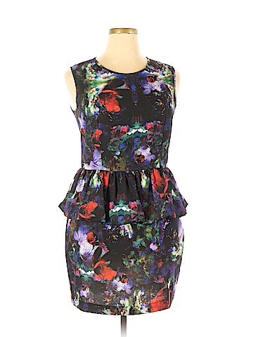 H&M Casual Dress (view 1)