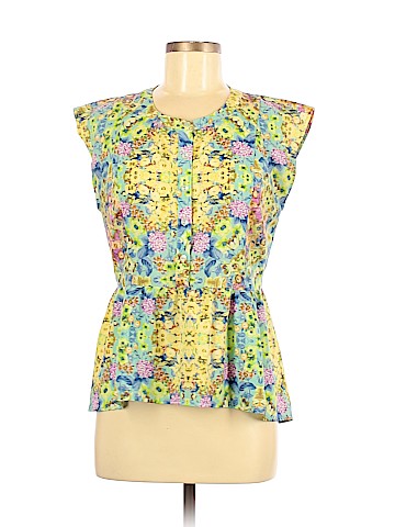 Lily White Short Sleeve Blouse (view 1)