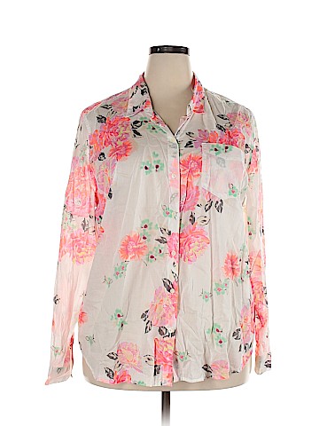 Old Navy Long Sleeve Button-Down Shirt (view 1)