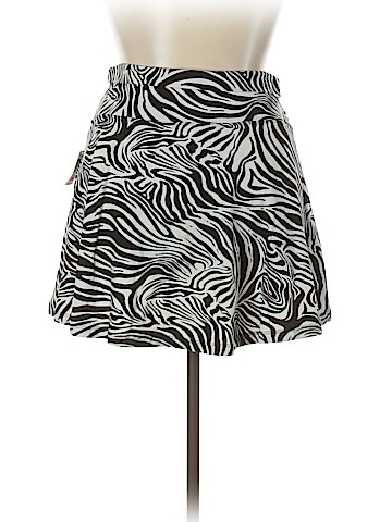 No Boundaries Casual Skirt (view 2)