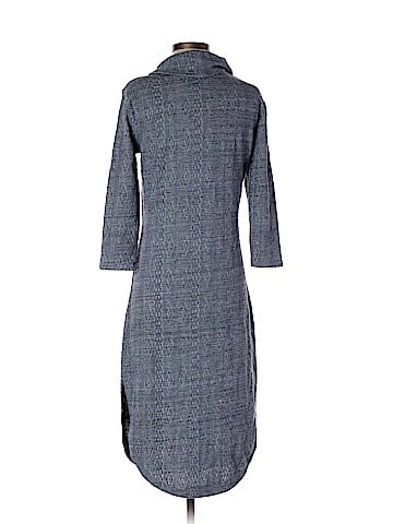 Urban Outfitters Casual Dress (view 2)