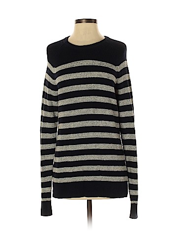 American Eagle Outfitters Pullover Sweater (view 1)