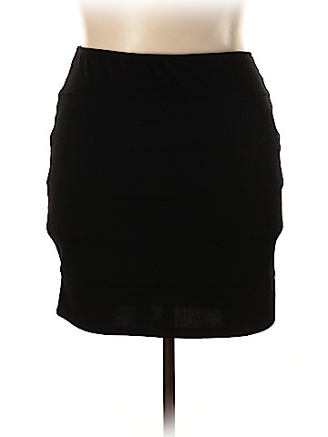 Forever 21 Casual Skirt (view 2)