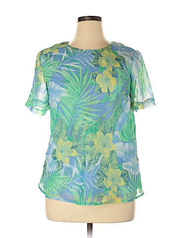 Draper's & Damon's Short Sleeve Blouse (view 1)