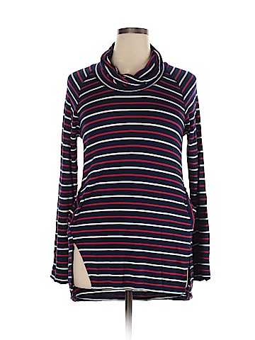 Neiman Marcus Pullover Sweater (view 1)