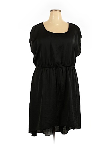 Old Navy Casual Dress (view 1)