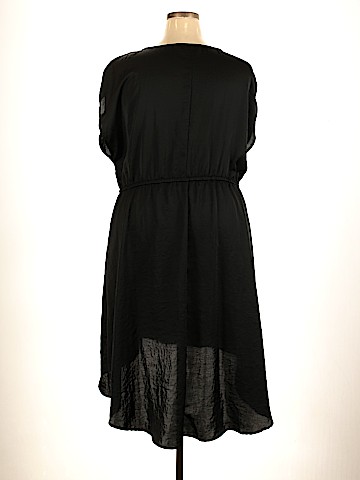 Old Navy Casual Dress (view 2)