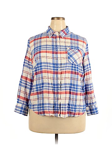 Ava & Viv Long Sleeve Button-Down Shirt (view 1)