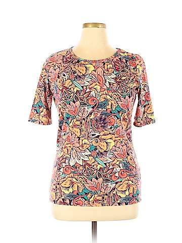 Lularoe Short Sleeve T-Shirt (view 1)