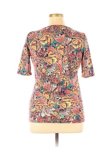 Lularoe Short Sleeve T-Shirt (view 2)