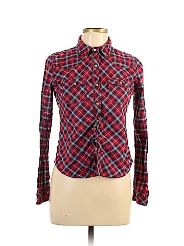 Forever 21 Long Sleeve Button-Down Shirt (view 1)