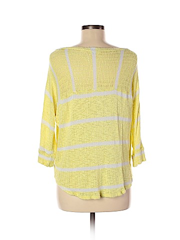 Splendid Pullover Sweater (view 2)