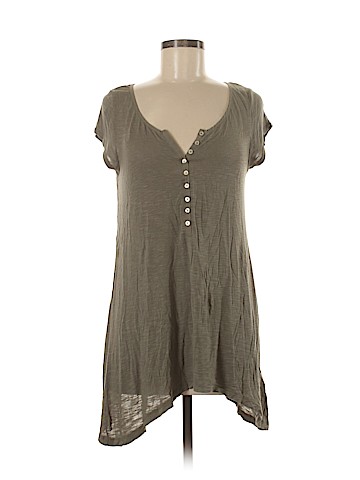 H&M Short Sleeve Henley (view 1)