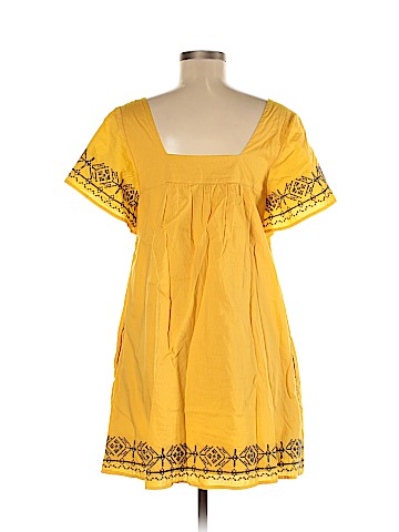 Abercrombie & Fitch Casual Dress (view 2)