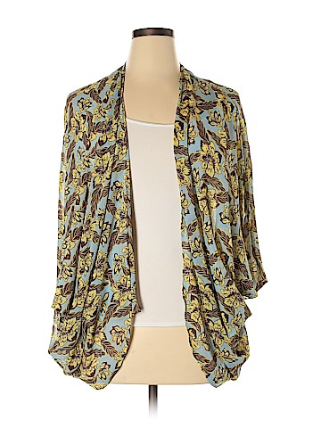 Charming Charlie Kimono (view 1)