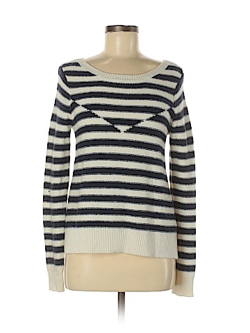 American Eagle Outfitters Pullover Sweater (view 1)