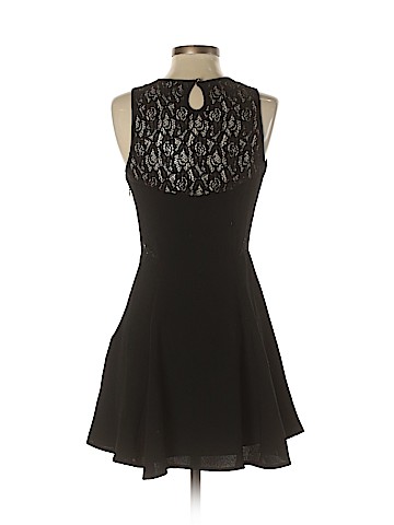 Forever 21 Casual Dress (view 2)