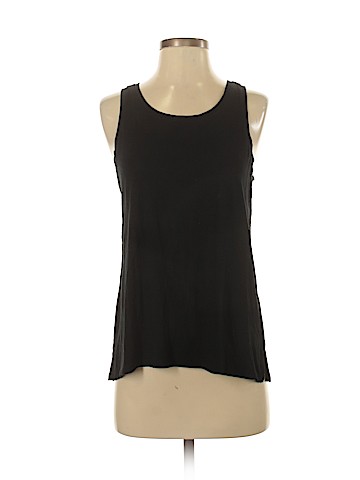 American Eagle Outfitters Sleeveless T-Shirt (view 1)