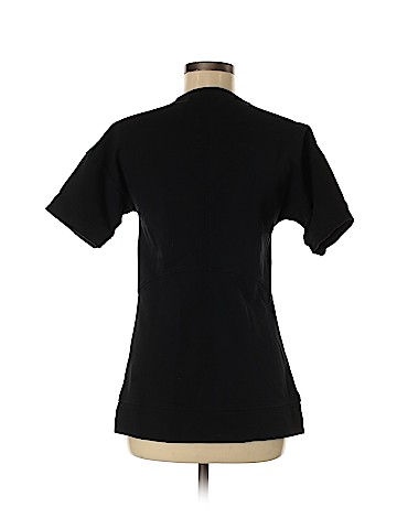 Lululemon Athletica Short Sleeve T-Shirt (view 2)