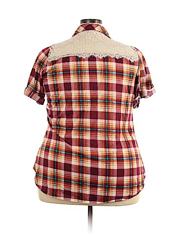 Assorted Brands Short Sleeve Button-Down Shirt (view 2)
