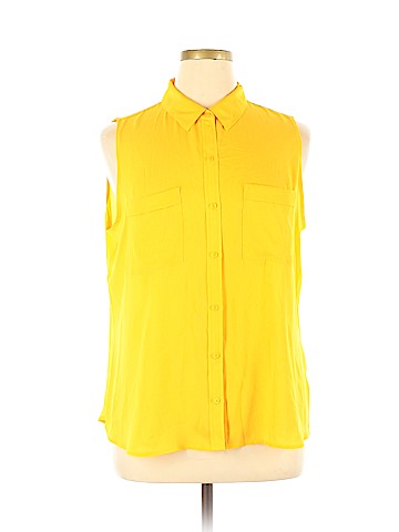 Apt. 9 Sleeveless Blouse (view 1)