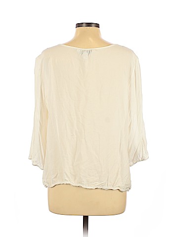 Old Navy 3/4 Sleeve Blouse (view 2)