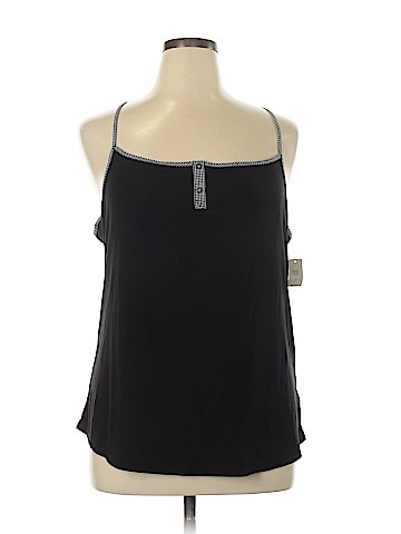 Gap Outlet Sleeveless Top (view 1)