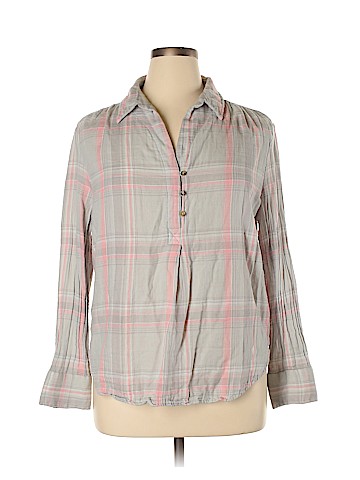 Kensie Long Sleeve Button-Down Shirt (view 1)