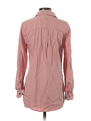 Old Navy Long Sleeve Button-Down Shirt (view 2)