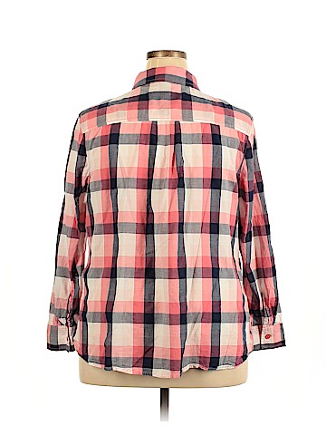 Faded Glory Long Sleeve Button-Down Shirt (view 2)