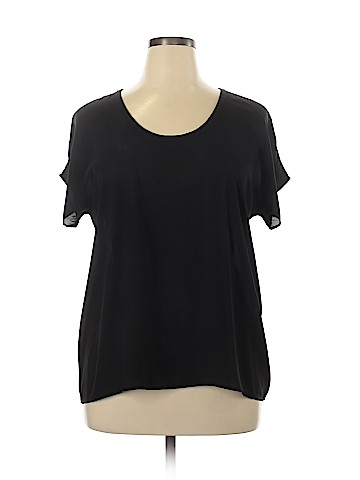 Soprano Short Sleeve Blouse (view 1)
