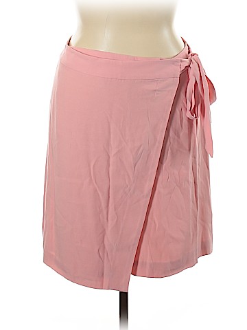 Ann Taylor LOFT Casual Skirt (view 1)