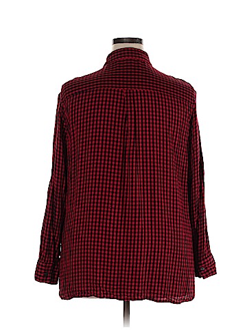 Old Navy Long Sleeve Button-Down Shirt (view 2)