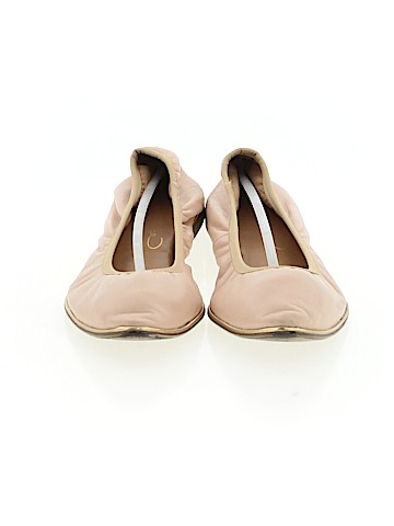 REPORT Signature Flats (view 2)