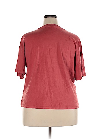 American Eagle Outfitters Short Sleeve T-Shirt (view 2)