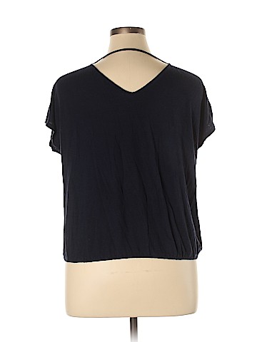 Ann Taylor LOFT Short Sleeve T-Shirt (view 2)