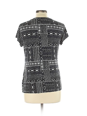 H&M Short Sleeve T-Shirt (view 2)