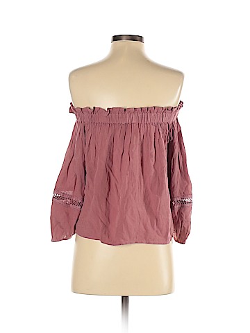 American Eagle Outfitters Short Sleeve Blouse (view 2)