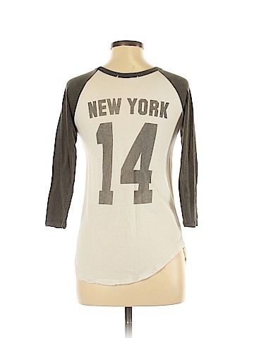 Brandy Melville 3/4 Sleeve T-Shirt (view 2)