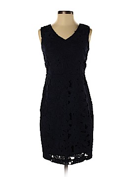 Banana Republic Factory Store Size 2