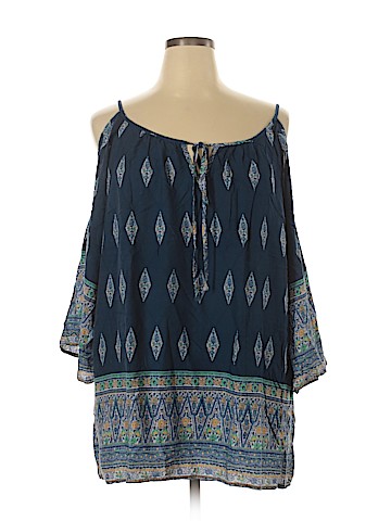 Torrid 3/4 Sleeve Blouse (view 1)