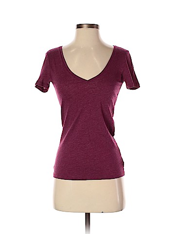 American Eagle Outfitters Short Sleeve T-Shirt (view 1)