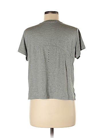 Nike Active T-Shirt (view 2)