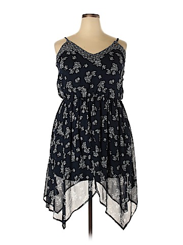 Xhilaration Casual Dress (view 1)