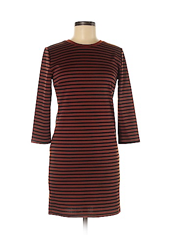 Forever 21 Casual Dress (view 1)