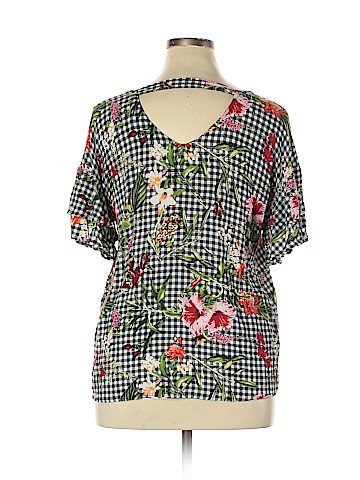 Absolutely Famous Short Sleeve Blouse (view 2)