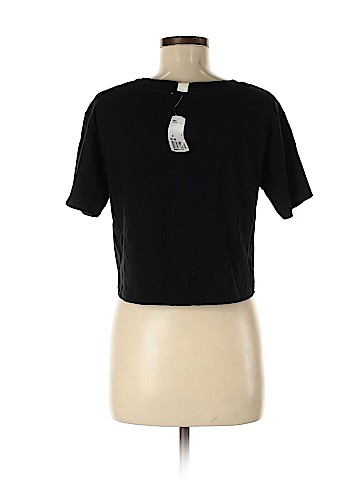 Forever 21 Short Sleeve T-Shirt (view 2)