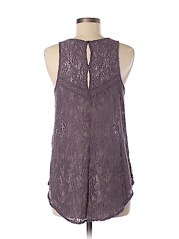 American Eagle Outfitters Sleeveless Blouse (view 2)