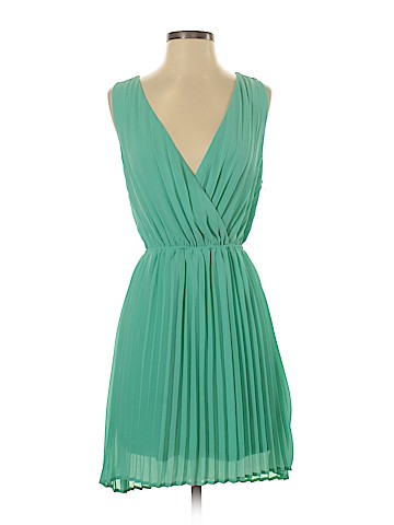 Forever 21 Casual Dress (view 1)